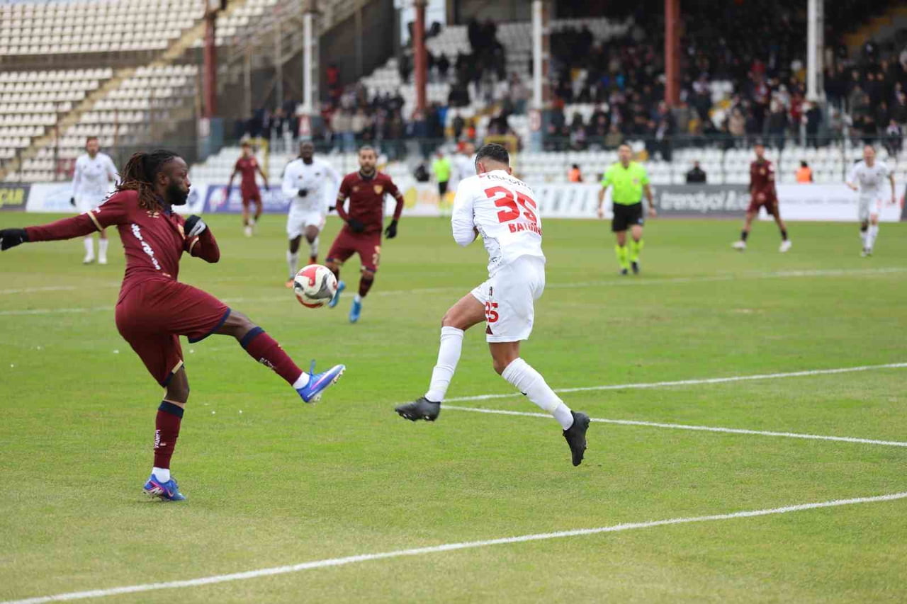 TRENDYOL 1. LİG'İN 23. HAFTASINDA, BANDIRMASPOR, SAHASINDA KARŞILAŞTIĞI VAN SPOR FUTBOL KULÜBÜ'NÜ...