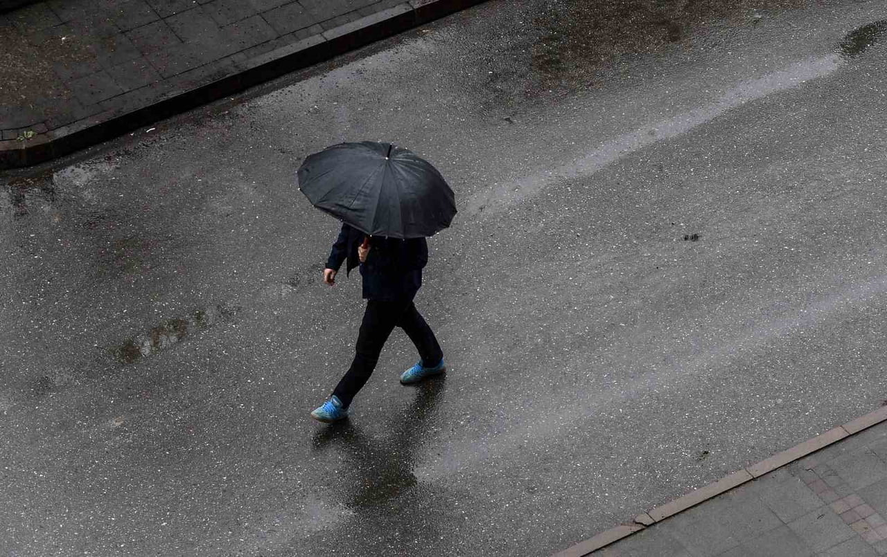 ADANA’DA METEOROLOJİ VERİLERİNE GÖRE KENTTE SALI GÜNÜ DIŞINDA HAFTANIN TÜM GÜNLERİNDE YAĞIŞ...