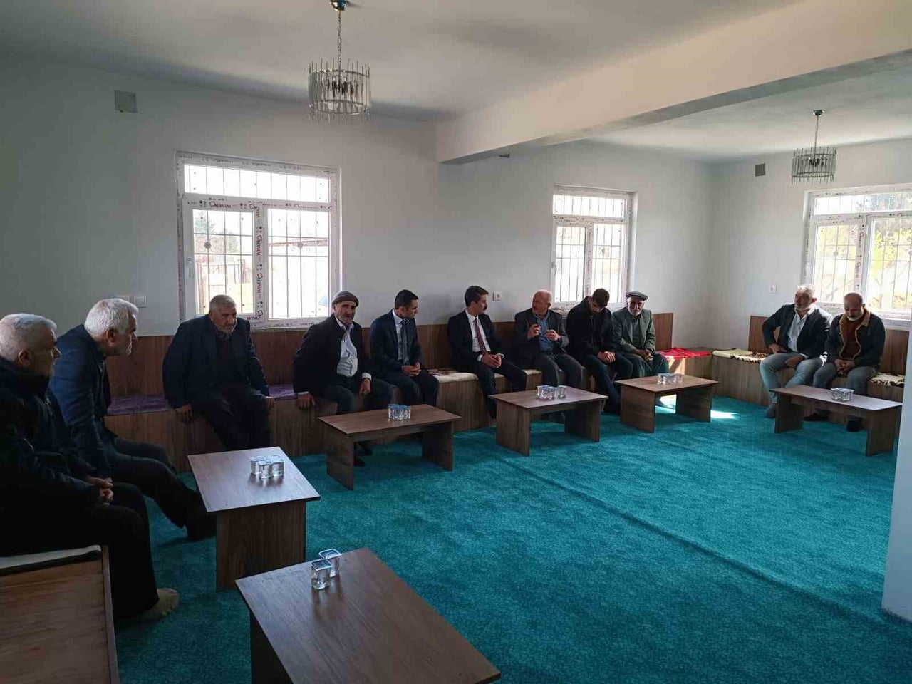 ADIYAMAN’IN BESNİ KAYMAKAMI AHMET OĞUZ ASLAN, İLÇEYE BAĞLI HACIHALİL VE KIZILKAYA KÖYLERİNİ...