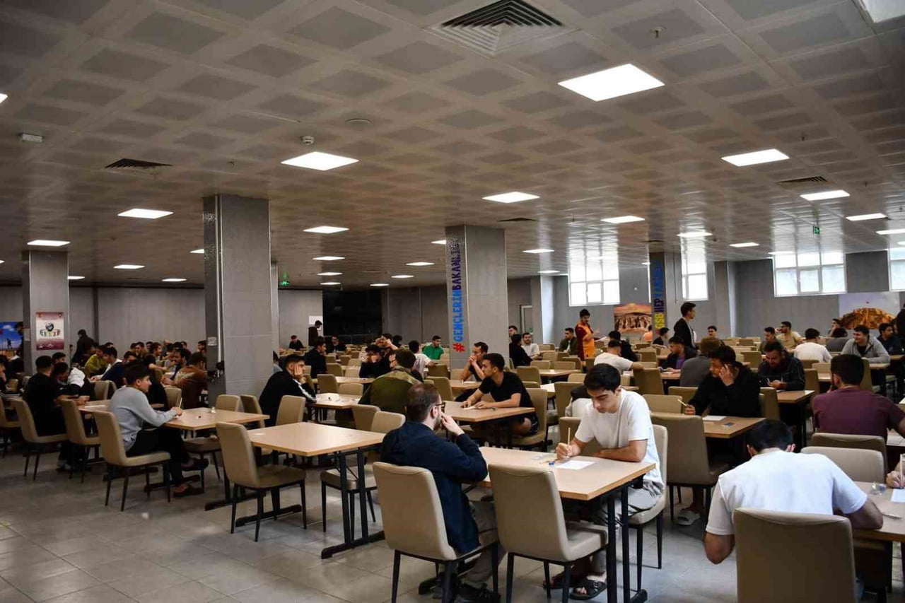 AFYONKARAHİSAR GENÇLİK VE SPOR İL MÜDÜRLÜĞÜ TARAFINDAN YÜRÜTÜLEN OKUMA, GÖNÜLLÜLÜK VE SAĞLIKLI...