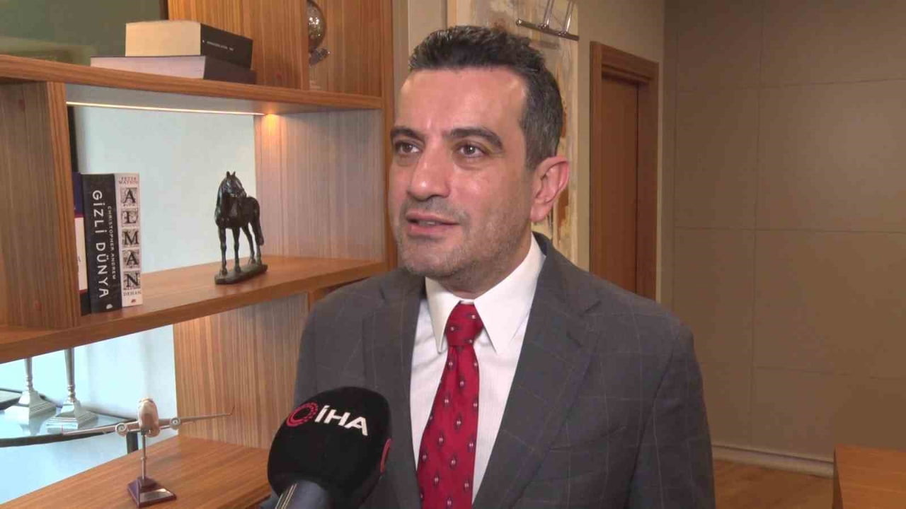 AĞAOĞLU ŞİRKETLER GRUBU CEO'SU BURAK KUTLUĞ