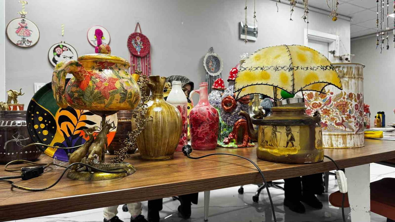 AĞRI’DA ATIK ÜRÜNLER SIFIR ATIK KURSUNDA SANATA DÖNÜŞÜYOR