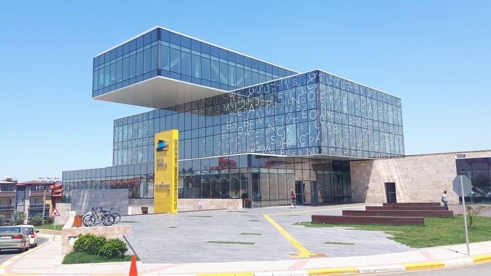 AK PARTİ DENİZLİ İL BAŞKANI MUHAMMET SUBAŞIOĞLU, PAMUKKALE İLÇESİNDE GERÇEKLEŞTİRDİĞİ VİDEO...