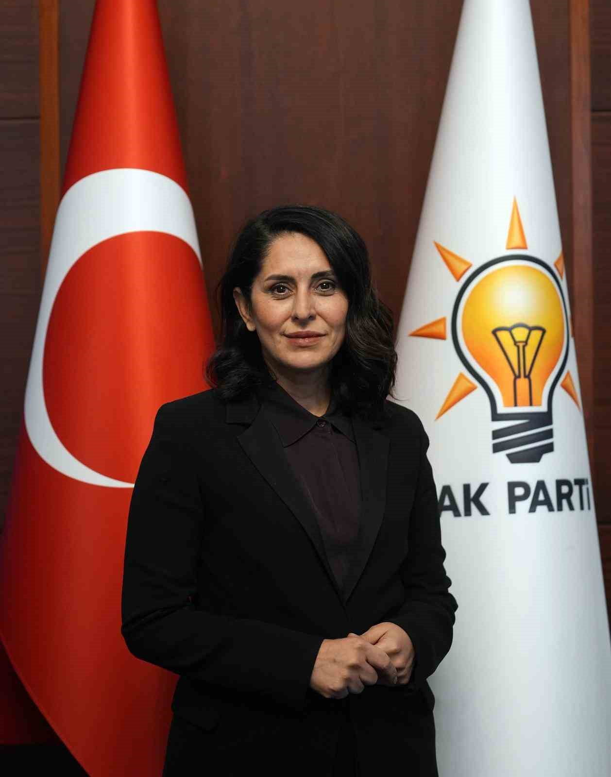 AK PARTİ GENEL BAŞKAN YARDIMCIMIZ VE ÇEVRE VE ŞEHİRCİLİK POLİTİKALARI BAŞKANI SEVİLAY...