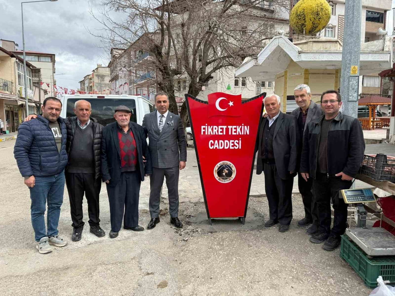 AKINCILAR'DA GERÇEKLEŞTİRİLEN BU ANLAMLI ÇALIŞMA, VATANDAŞLAR TARAFINDAN MEMNUNİYETLE...