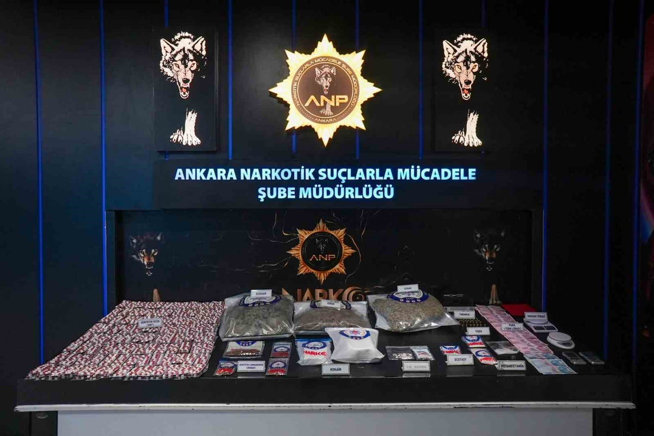 ANKARA’DA, NARKOTİK SUÇLARLA MÜCADELE ŞUBE MÜDÜRLÜĞÜ EKİPLERİNCE DÜZENLENEN OPERASYONDA 113...