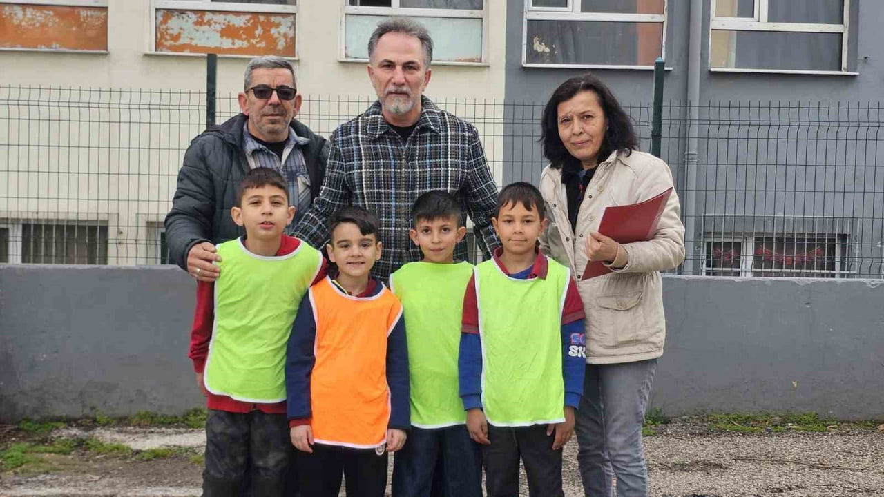 BANDIRMA’DA ÖĞRENCİLER İÇİN ATLETİZM SEÇMELERİ YAPILDI