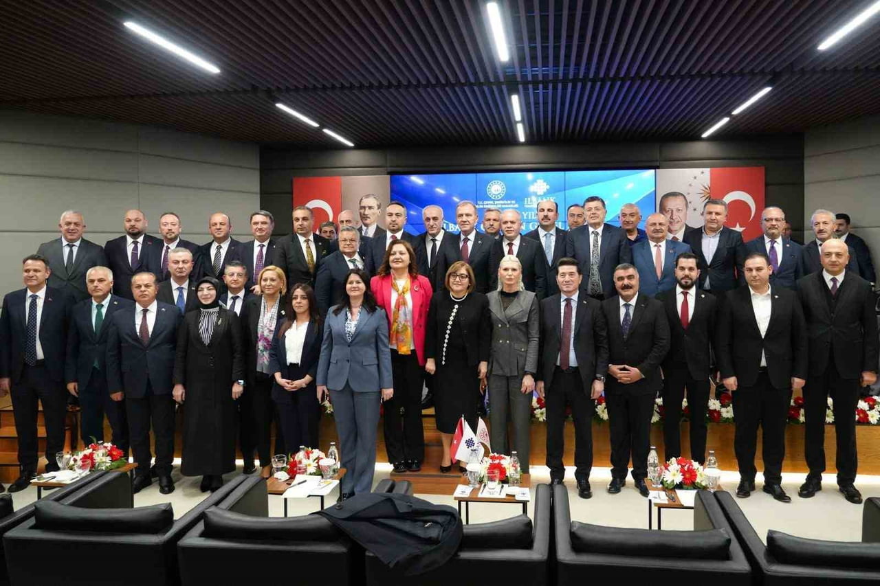 BAŞKAN SUBAŞI İLBANK OLAĞAN GENEL KURUL TOPLANTISINA KATILDI