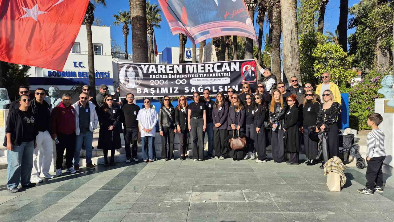 BODRUM'DA YAREN İÇİN ANMA TÖRENİ