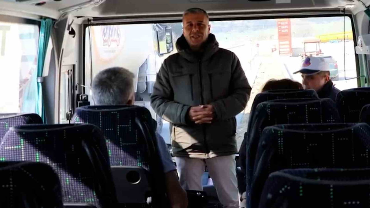 BOLU İL JANDARMA KOMUTANLIĞI EKİPLERİ, VATANDAŞLARIN GÜVENLİ SEYAHAT ETMESİNİ SAĞLAMAK AMACIYLA...