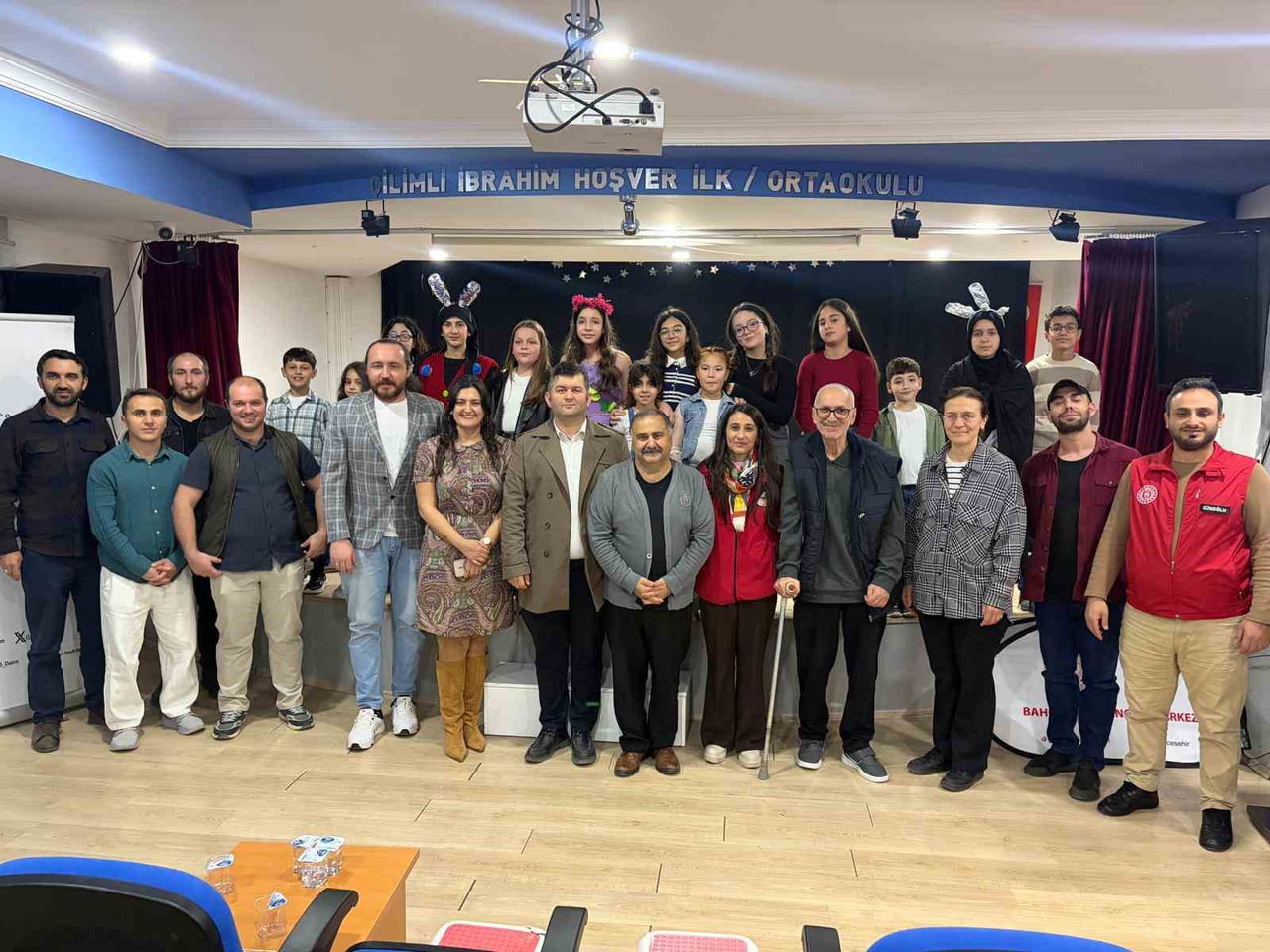 ÇİLİMLİ GENÇLİK VE SPOR İLÇE MÜDÜRLÜĞÜ, İLÇE MİLLİ EĞİTİM MÜDÜRLÜĞÜ VE BAHÇEŞEHİR GENÇLİK MERKEZİ...