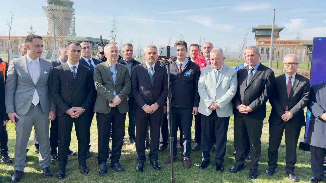 CUMHURBAŞKANI RECEP TAYYİP ERDOĞAN, CUMHURBAŞKANLIĞI KÜLLİYESİ’NDEN GERÇEKLEŞTİRDİĞİ CANLI...