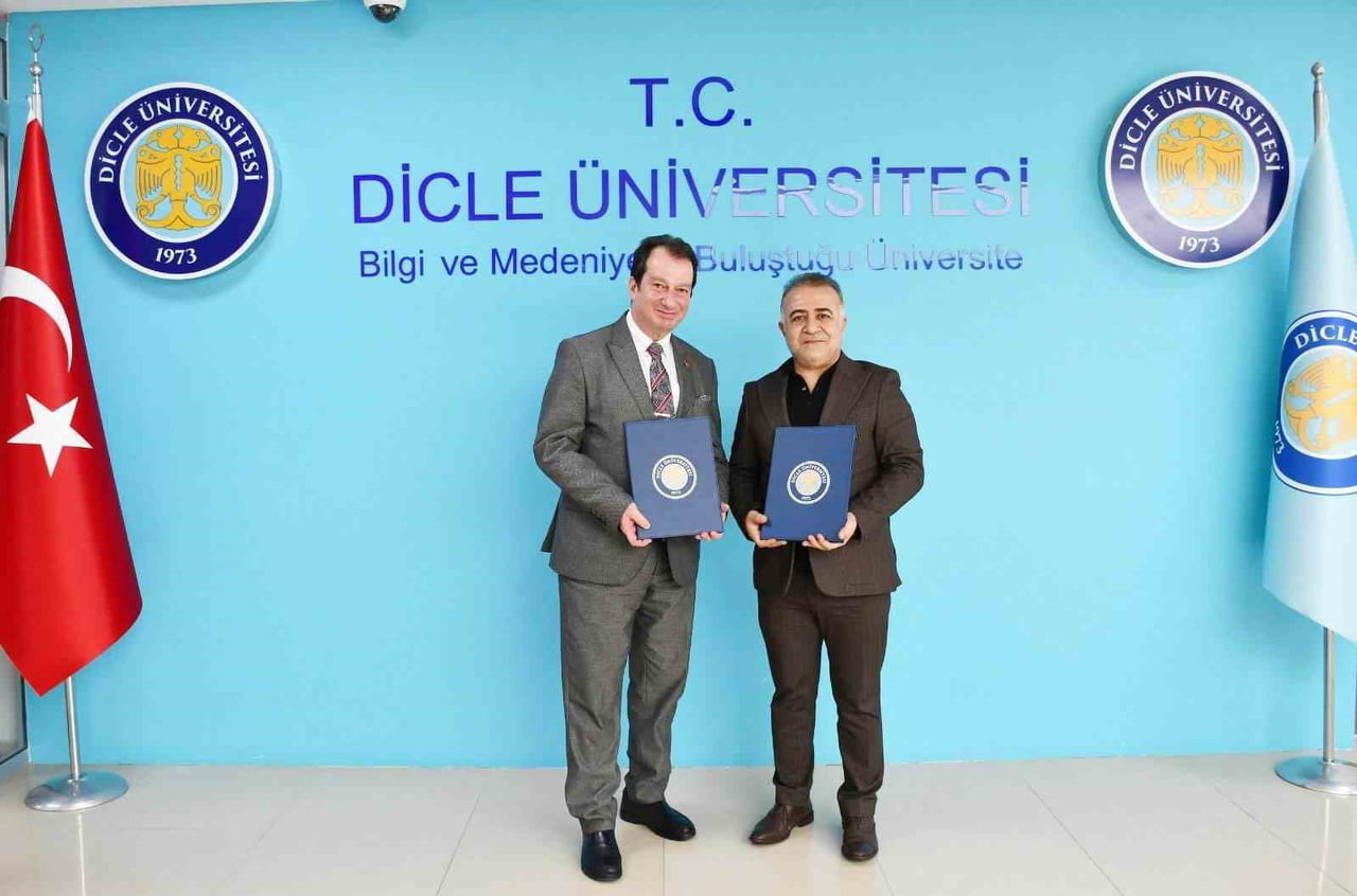 DİCLE ÜNİVERSİTESİ İLE AYNI EĞİTİM BÜNYESİ ALTINDA FAALİYET GÖSTEREN ÖZEL BULUT BAŞARI OKULLARI VE...