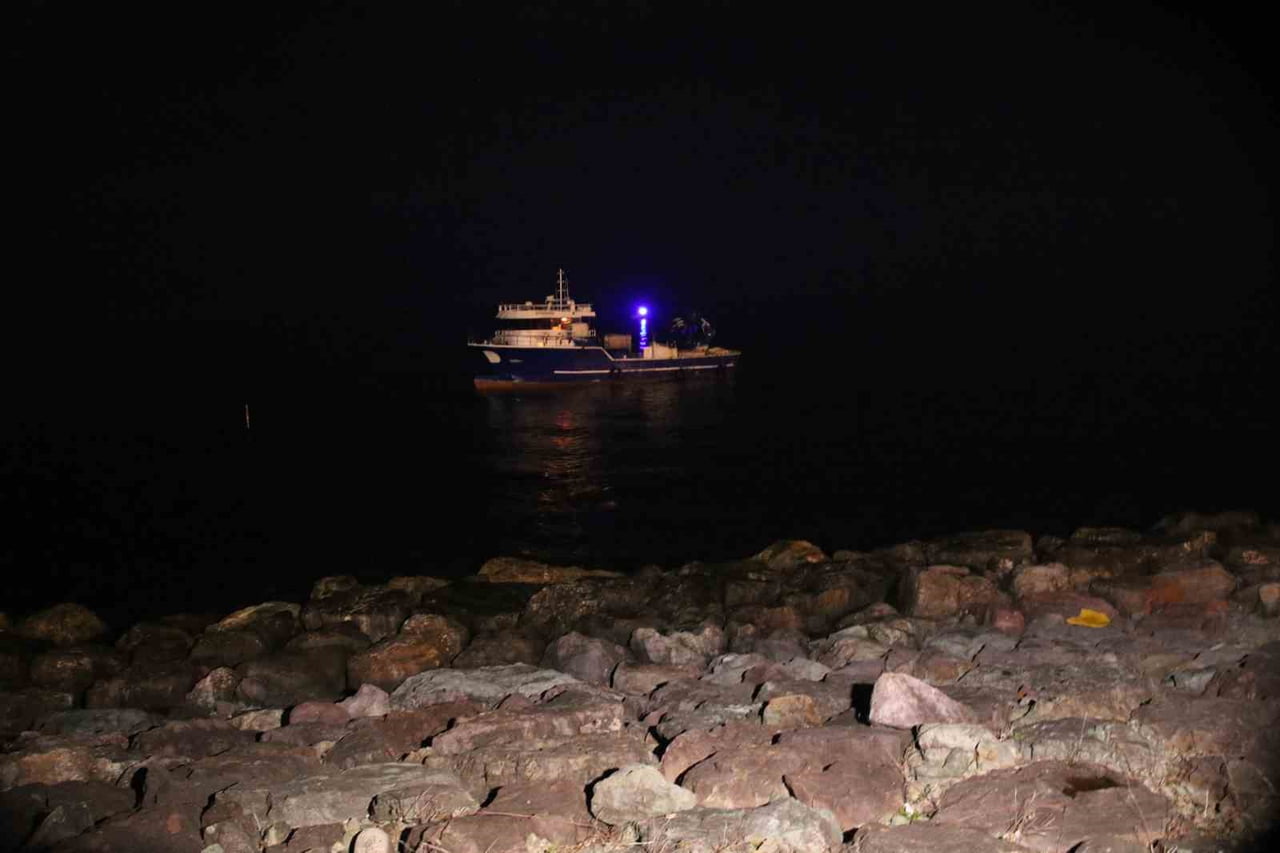 DOĞU KARADENİZ’DE KAFES BALIKÇILIĞINDA KULLANILDIĞI ÖĞRENİLEN BALIKÇI MOTORU RİZE'DE KARAYA...