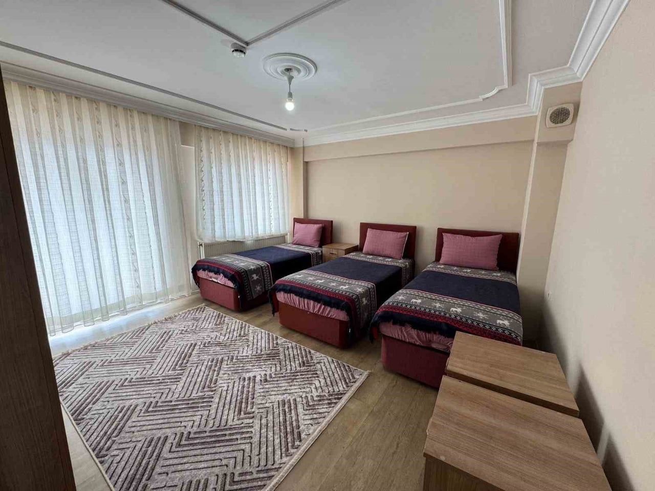 EFELER BELEDİYESİ TARAFINDAN SOSYAL BELEDİYECİLİK ANLAYIŞIYLA HAYATA GEÇİRİLEN TÜRKAN SAYLAN...