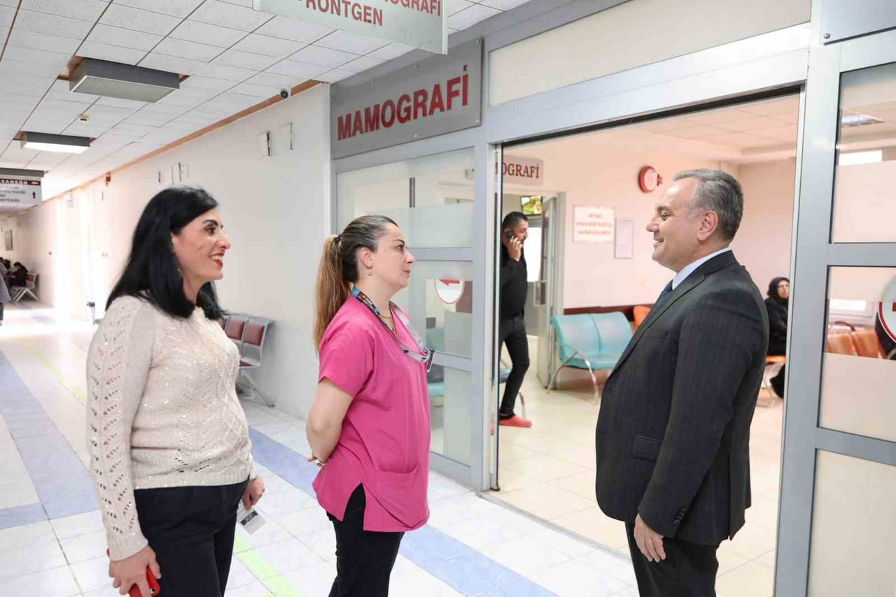 ERCİYES ÜNİVERSİTESİ (ERÜ) REKTÖRÜ PROF. DR. FATİH ALTUN, TIP FAKÜLTESİ GEVHER NESİBE...