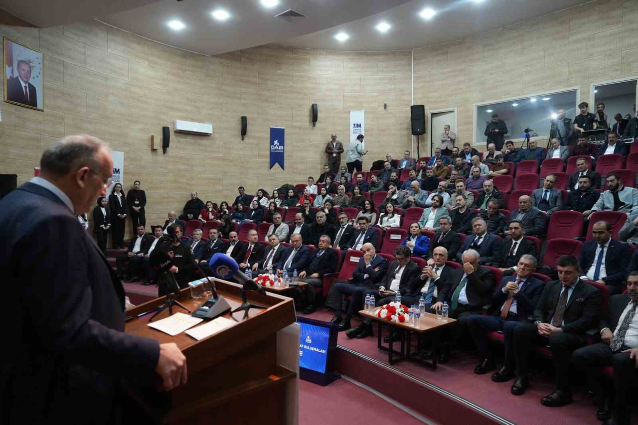 ERZURUM’DA DOĞU ANADOLU İHRACATÇILAR BİRLİĞİ (DAİB)  EV SAHİPLİĞİNDE İHRACAT ZİRVESİ GERÇEKLEŞTİ....