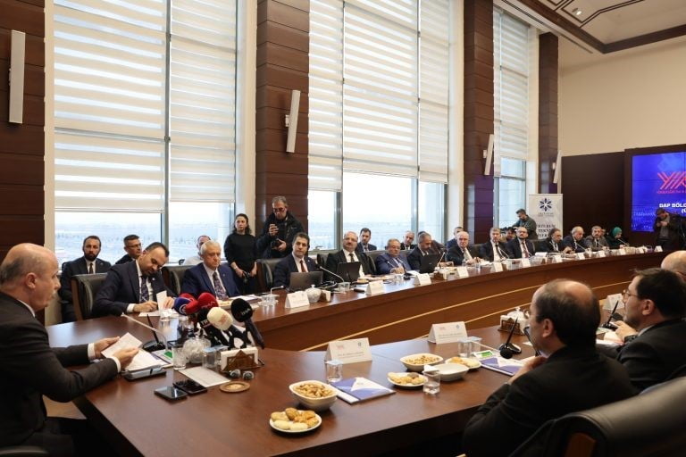 ERZURUM TEKNİK ÜNİVERSİTESİ (ETÜ) EV SAHİPLİĞİNDE DÜZENLENEN DOĞU ANADOLU PROJESİ BÖLGESİ...