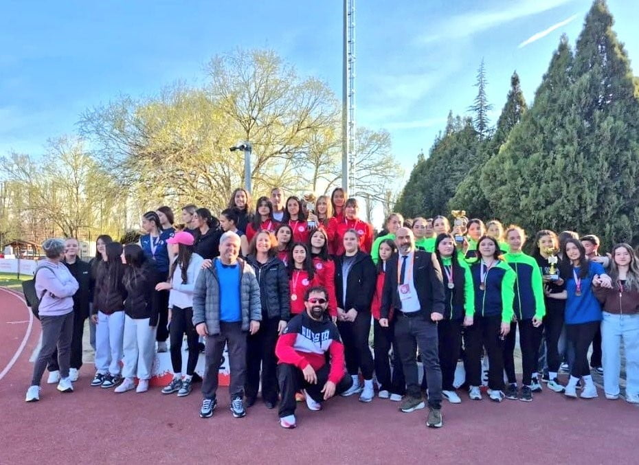 ESKİŞEHİR GENÇLİK VE SPOR İL MÜDÜRLÜĞÜ KOORDİNESİNDE DÜZENLENEN "OKUL SPORLARI PUANLI ATLETİZM...