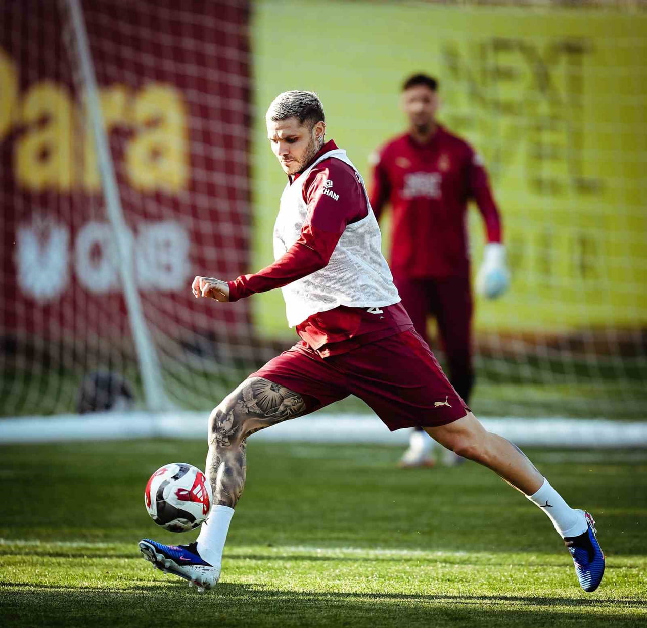 GALATASARAY, TRENDYOL SÜPER LİG’İN 28. HAFTASINDA TRABZONSPOR İLE YAPACAĞI MAÇIN HAZIRLIKLARINI...