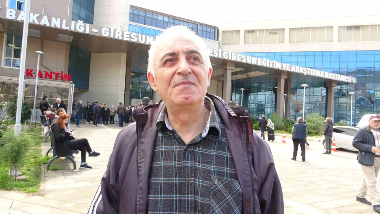 GİRESUN EĞİTİM VE ARAŞTIRMA HASTANESİ YOĞUN BAKIM ÜNİTESİNDE TEDAVİSİ DEVAM EDEN T.T.’NİN BABASI...