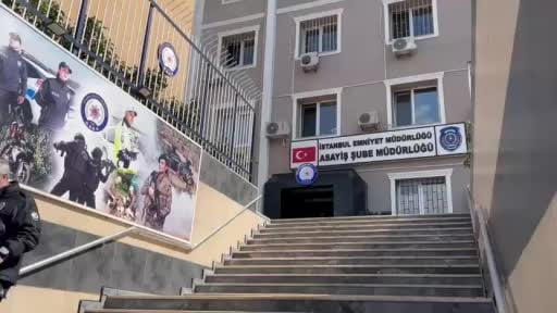 Hakkında 24 yıl 2 ay kesinleşmiş cezası bulunan firari hükümlü İstanbul’da yakalandı