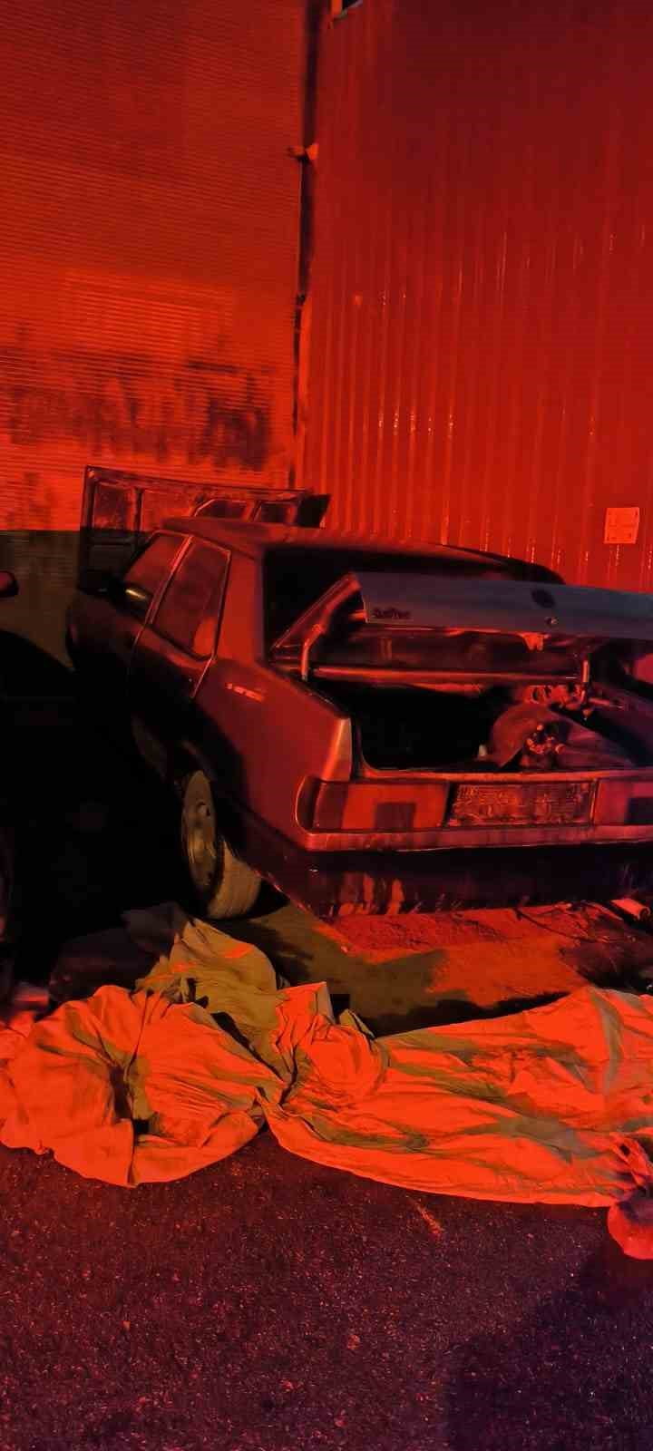 HATAY’DA HIRSIZLAR TARAFINDAN ÇALINAN TOFAŞ MARKA OTOMOBİL, POLİS EKİPLERİ TARAFINDAN BULUNARAK...