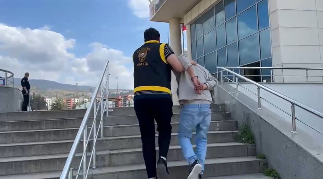 HATAY EMNİYET MÜDÜRLÜĞÜ GÖREVLİLERİNCE ARANAN ŞAHISLARIN YAKALANMASINA YÖNELİK YÜRÜTÜLEN...