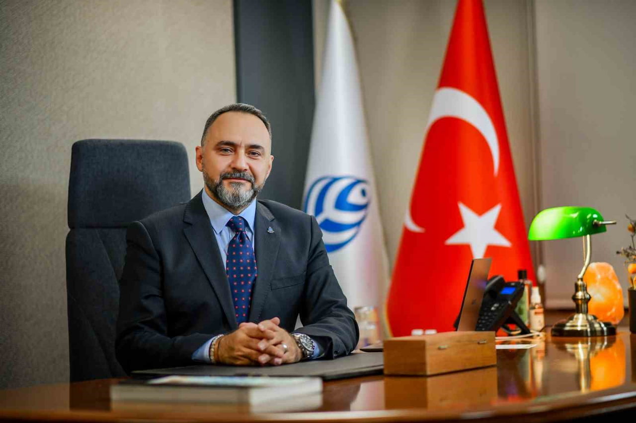 İLİM YAYMA VAKFI GENEL MÜDÜRÜ İDRİS TANKUT KÜSMEZER