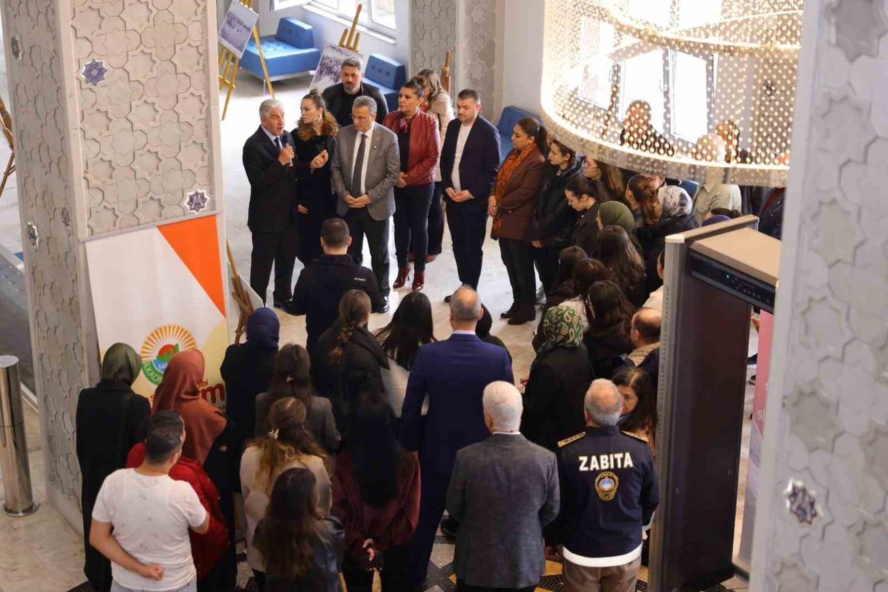 İLKADIM BELEDİYESİ VE İLKADIM KENT KONSEYİ TARAFINDAN ORTAKLAŞA DÜZENLENEN “BİR KEDER BİR ZAFER...