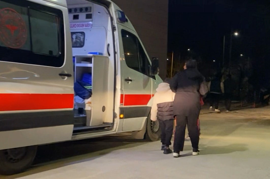 İNEGÖL’DE TAVUK YİYEN 25 KİŞİ ZEHİRLENDİ