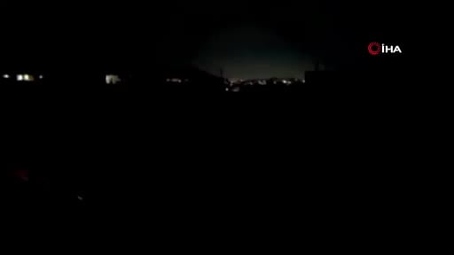 İran Enerji Bakanlığı, İsrail’in Elburz eyaletine yönelik hava saldırılarında elektrik şebekesinde...