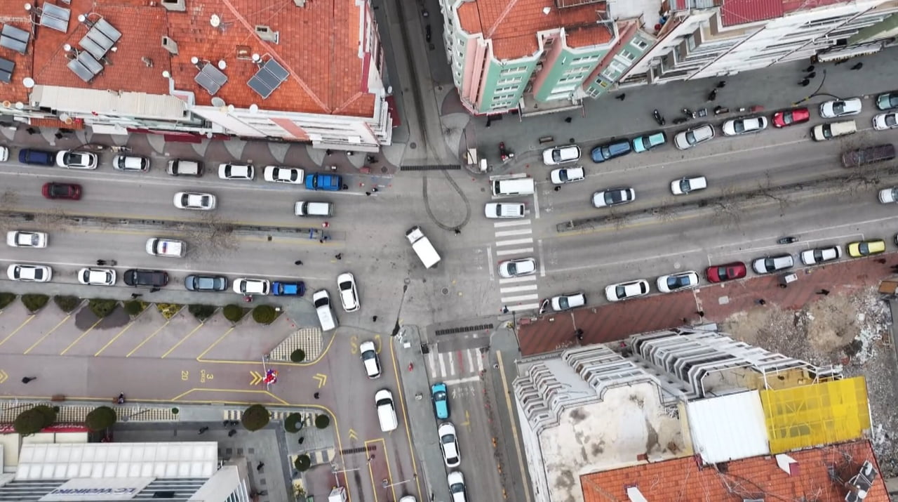 ISPARTA BELEDİYESİ TARAFINDAN CUMHURİYET CADDESİ'NİN MEVCUT ŞEKLİNİN KORUNMASI YA DA YENİDEN...