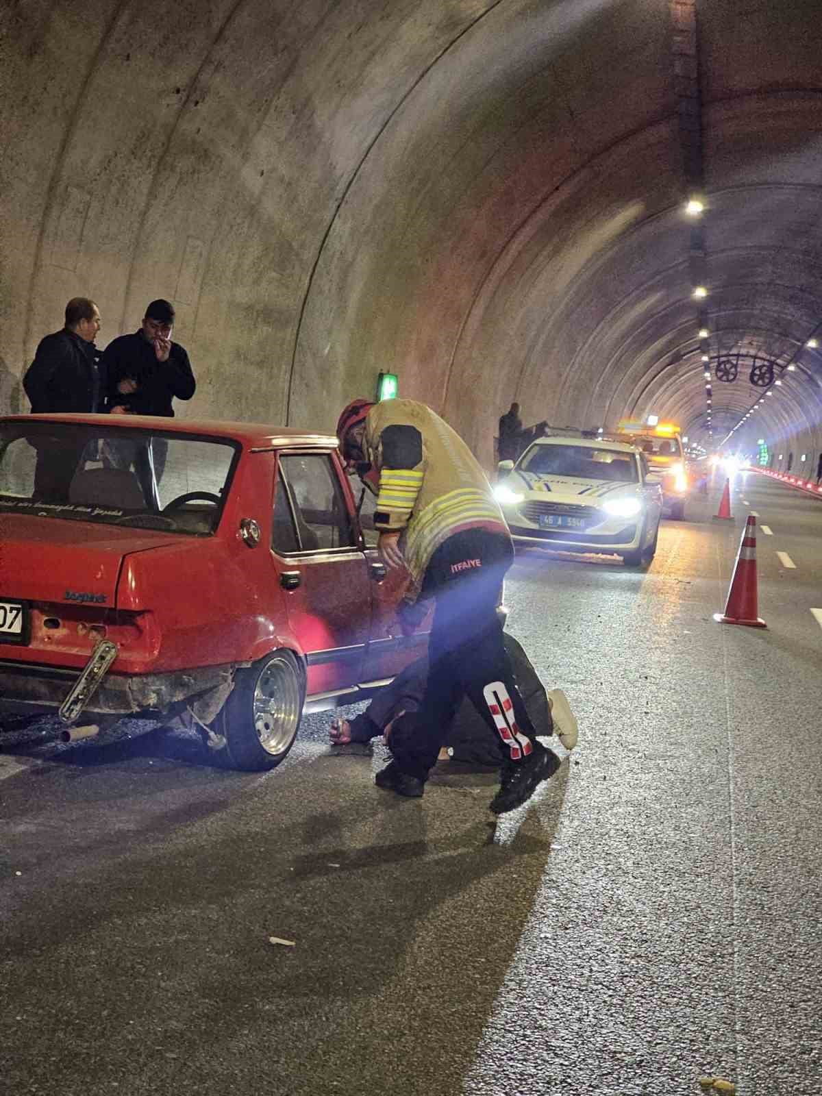 KAHRAMANMARAŞ'TA MEYDANA GELEN İKİ AYRI TRAFİK KAZASINDA 2 KİŞİ YARALANDI.