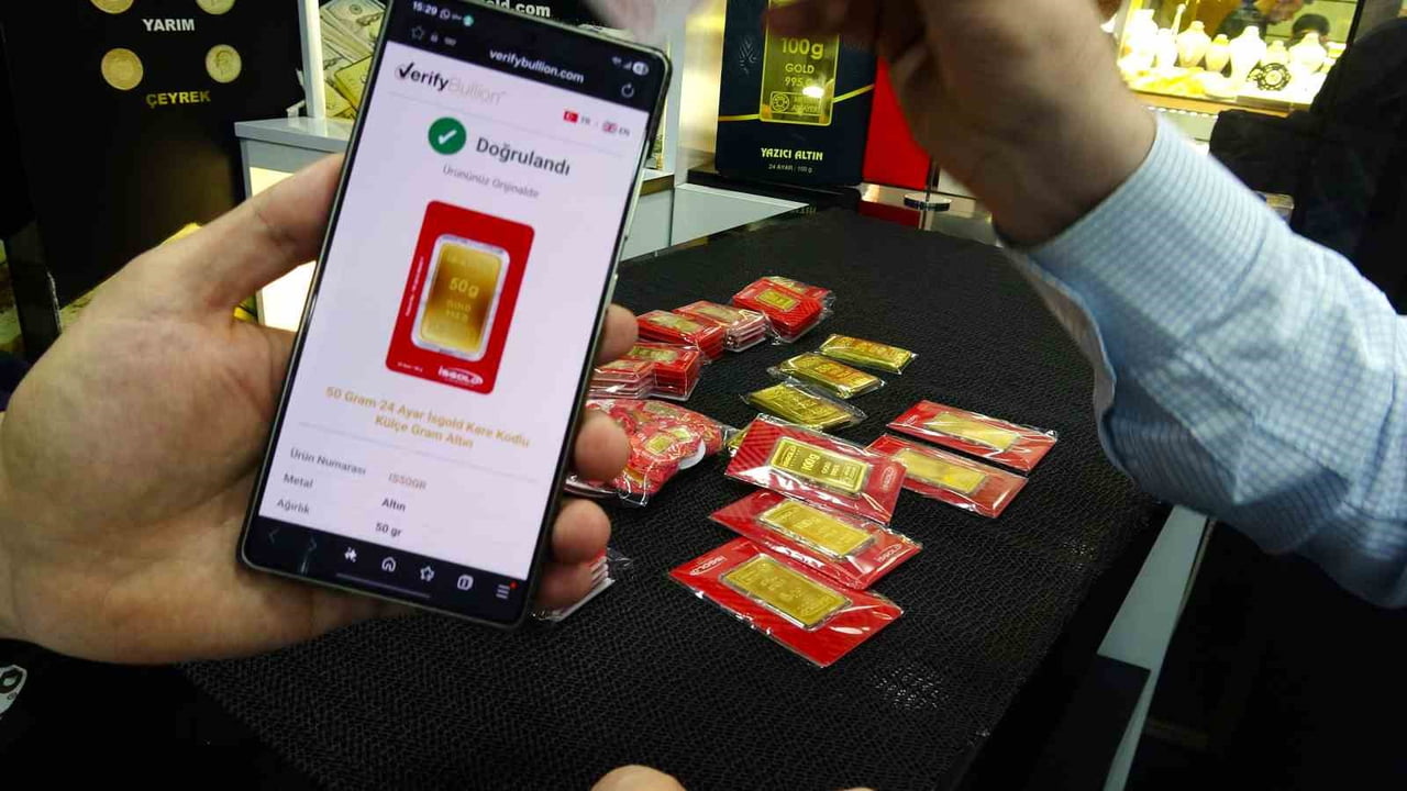 KAPALIÇARŞI KAT MALİKLERİ YÖNETİM KURULU BAŞKANI İLHAMİ YAZICI, PİYASADAKİ GRAM ALTINLARIN...