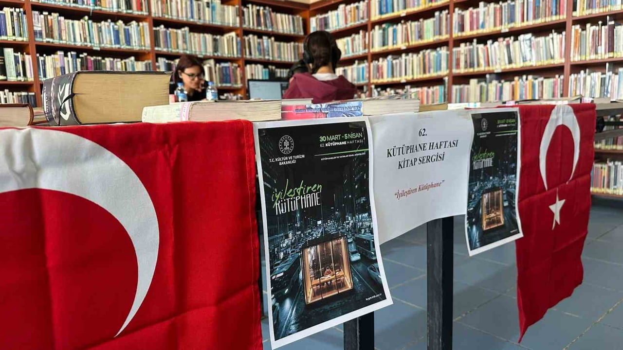 KARAYAZI’DA “İYİLEŞTİREN KÜTÜPHANE” TEMASIYLA 62. KÜTÜPHANE HAFTASI, DÜZENLENEN ANLAMLI PROGRAMLA...