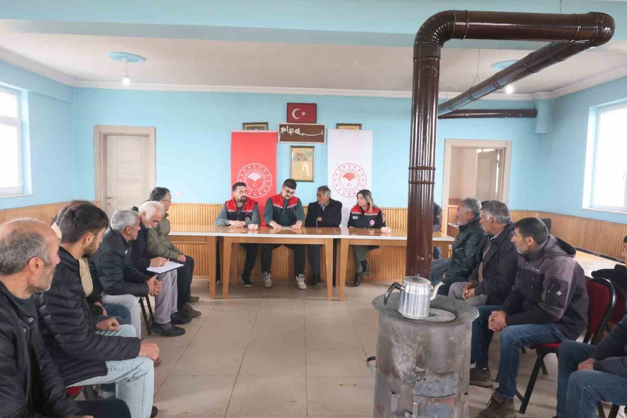 KARS TARIM VE ORMAN MÜDÜRLÜĞÜ’NDEN YERİNDE ÇÖZÜM ATAĞI(KARS-İHA)