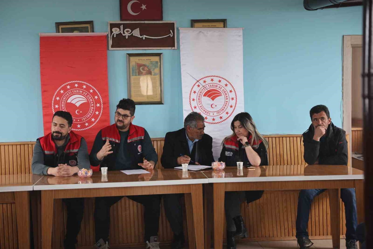 KARS TARIM VE ORMAN MÜDÜRLÜĞÜ’NDEN YERİNDE ÇÖZÜM ATAĞI(KARS-İHA)