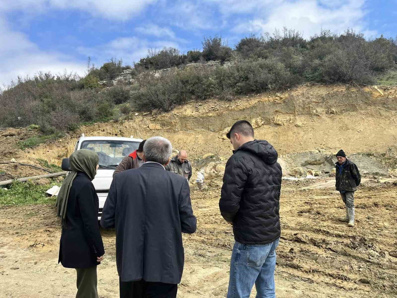 KAYMAKAM KILIÇ’TAN SU SONDAJ İNCELEMESİ