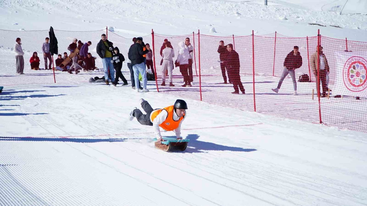 KAYSERİ BÜYÜKŞEHİR BELEDİYESİ ÖNCÜLÜĞÜNDE ERCİYES KAYAK MERKEZİ, TÜRK KÜLTÜRÜNÜN KÖKLÜ MİRASLARINI...
