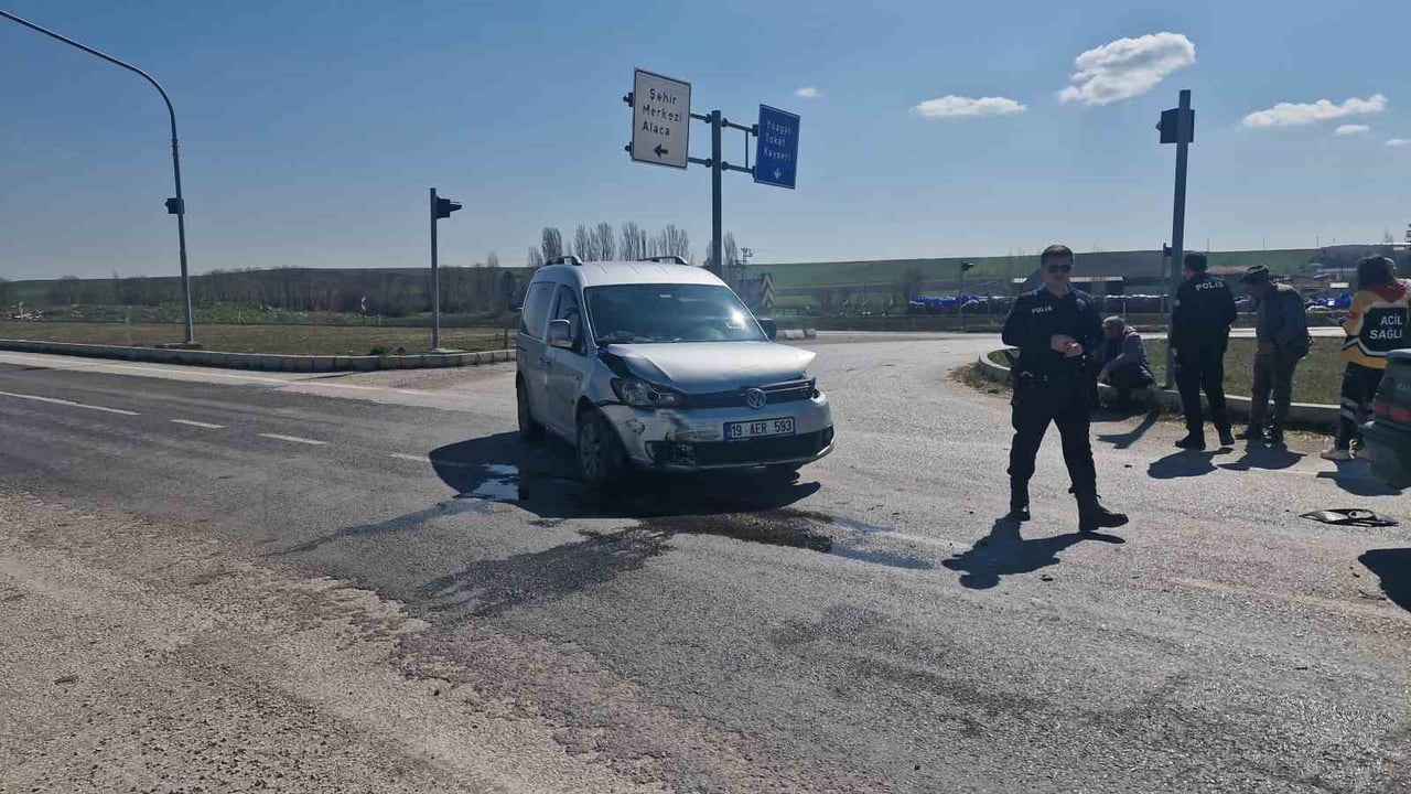 KAZANIN MEYDANA GELDİĞİ YERDE EKİPLER OLAYA MÜDAHALE ETTİ.