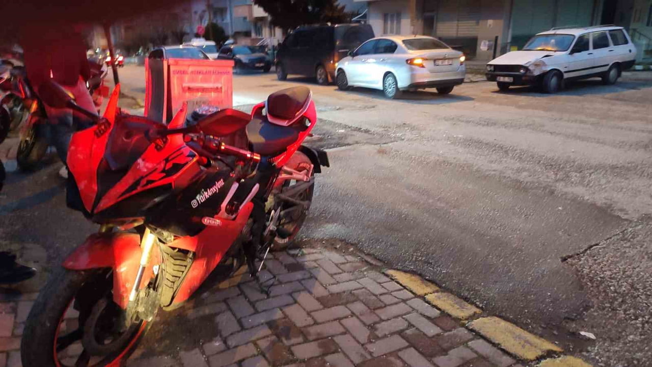 KEŞAN’DA KAZADAN YARA ALMADAN KURTULAN EHLİYETSİZ SÜRÜCÜYE 40 BİN TL CEZA