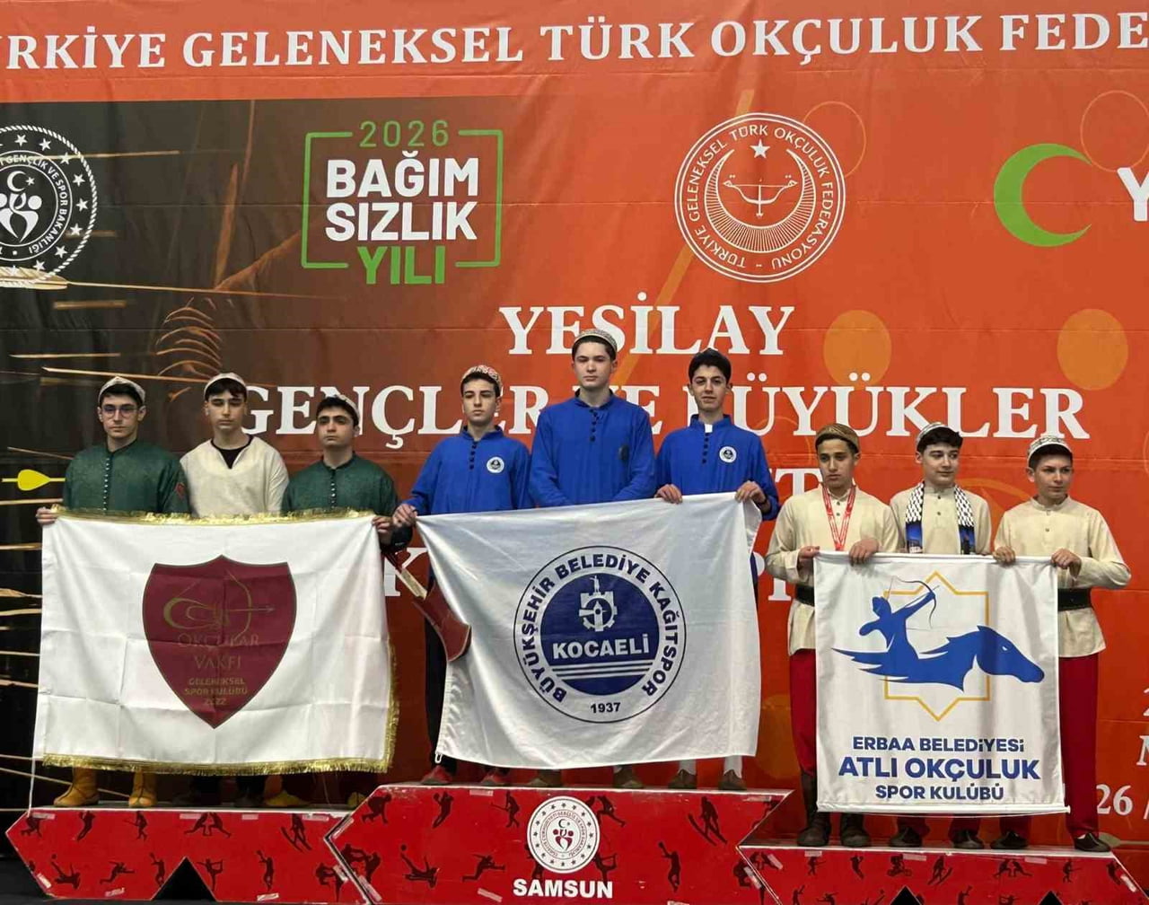 KOCAELİ BÜYÜKŞEHİR BELEDİYESİ KAĞITSPOR KULÜBÜ SPORCULARI, GEÇEN HAFTA MÜCADELE ETTİKLERİ ULUSAL...