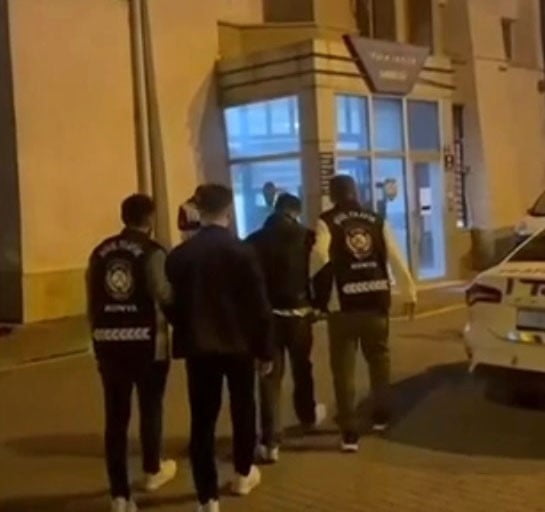 KONYA’DA TRAFİK EKİPLERİNİN TAKİBİ SONUCU YAKALANAN VE TRAFİKTE YARIŞ YAPARAK DİĞER SÜRÜCULERİN...