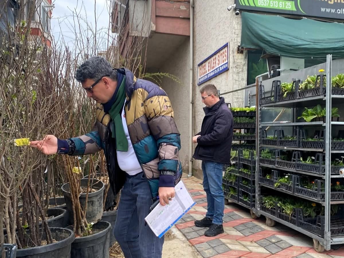 LÜLEBURGAZ'DA FİDAN SATIŞ NOKTALARINA DENETİM  YAPILDI