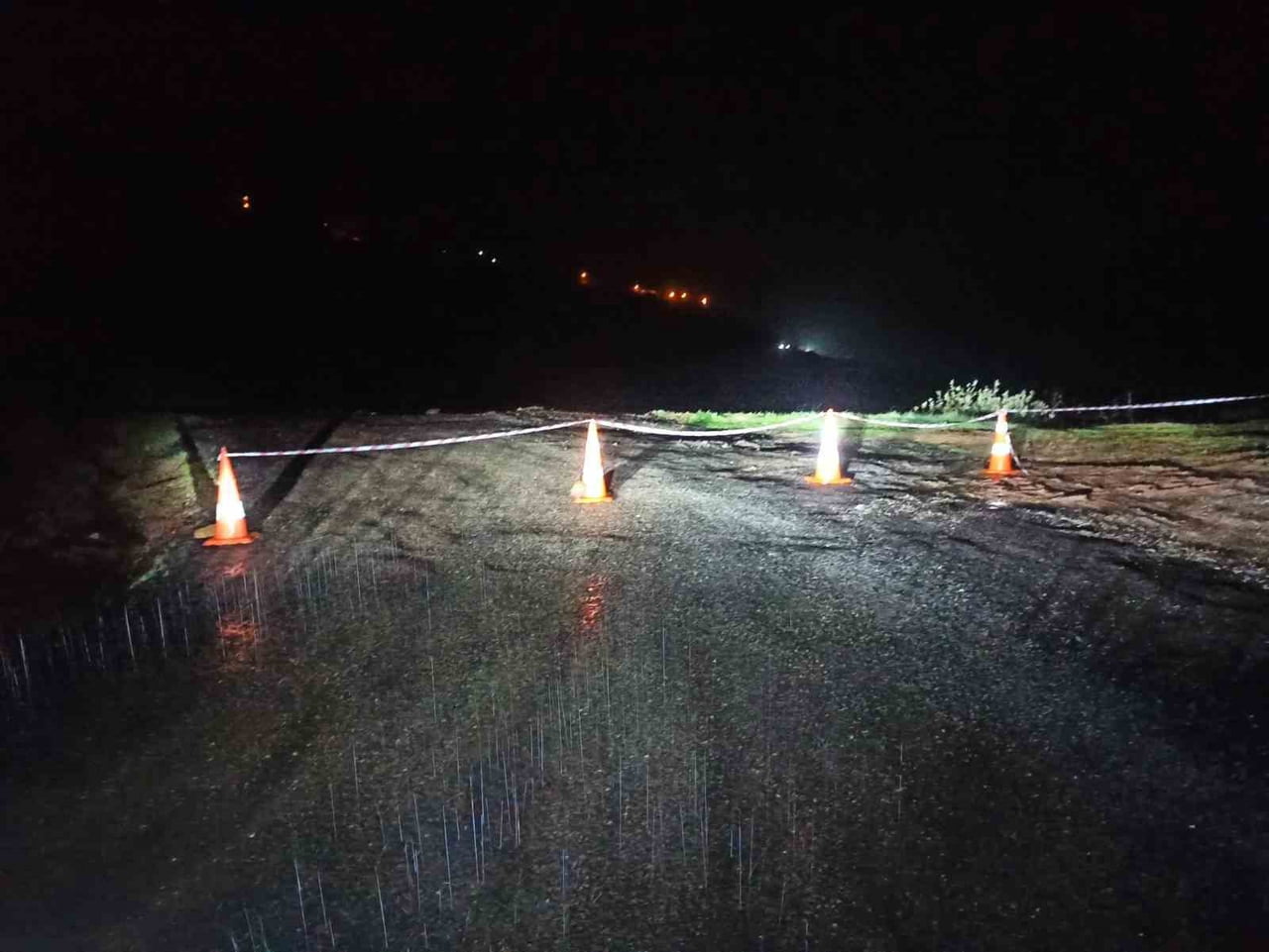MANİSA GENELİNDE ETKİLİ OLAN AŞIRI YAĞIŞLAR NEDENİYLE BAZI İLÇELERDE DERE TAŞKINLARI, TOPRAK...