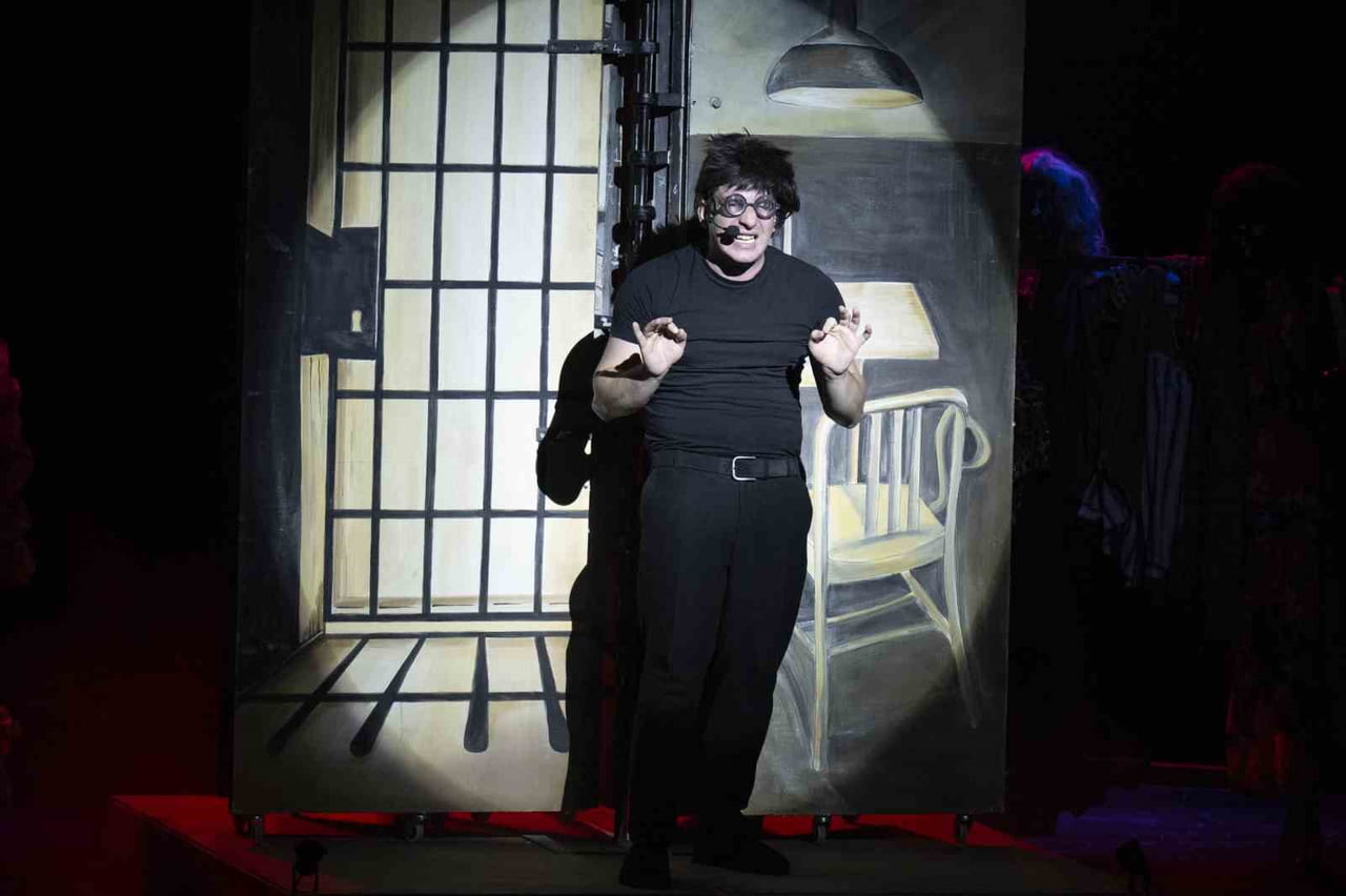 MERSİN BÜYÜKŞEHİR BELEDİYESİ ŞEHİR TİYATROSU’NUN 27 MART DÜNYA TİYATRO GÜNÜ KAPSAMINDA DÜZENLEDİĞİ...