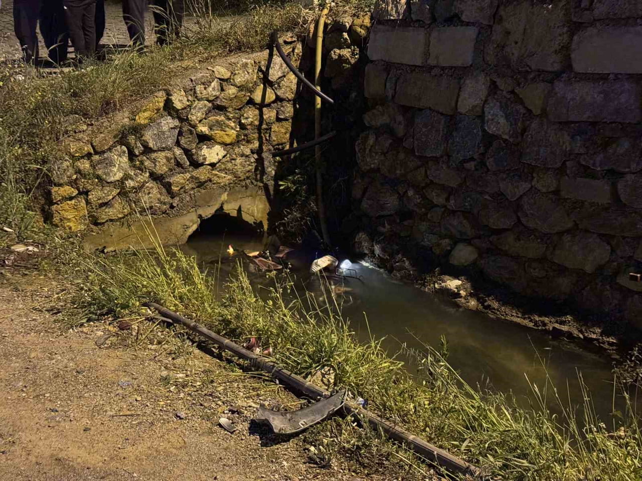 MERSİN’İN BOZYAZI İLÇESİNDE OTOMOBİLİN ÇARPTIĞI ELEKTRİKLİ BİSİKLETİN SÜRÜCÜSÜ ÖLDÜ, ARKASINDA...