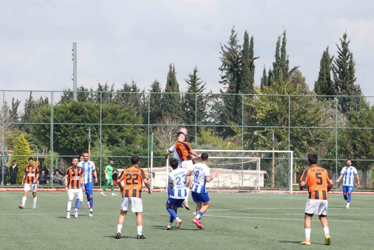 MERSİN SÜPER AMATÖR LİG PLAY-OFF 2. HAFTA KARŞILAŞMASINDA AKDENİZ BELEDİYE SPOR KULÜBÜ, İÇEL YOL...