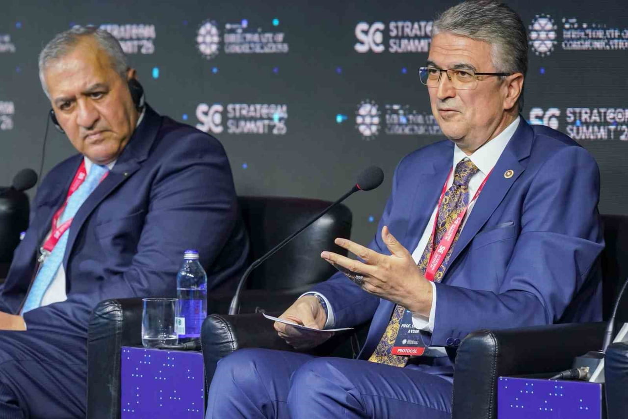 MHP ERZURUM MİLLETVEKİLİ PROF. DR. KAMİL AYDIN CUMHURBAŞKANLIĞI İLETİŞİM BAŞKANLIĞI TARAFINDAN BU...